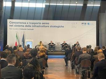 Trasporto aereo Nunziata Adr Catricala riferimento per istituzioni e cultura giuridica Trasporto aereo Nunziata Adr Catricala riferimento per istituzioni e cultura giuridica