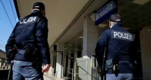 Sprovvisto di biglietto aggredisce il Capotreno. Polizia di Stato individua e denuncia pluripregiudicato straniero