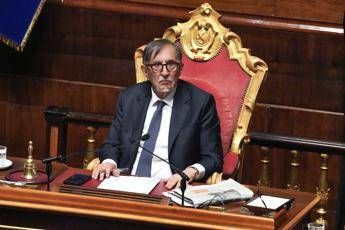 25 aprile La Russa Rifarei lomaggio ai partigiani e ai caduti della Repubblica di Salo