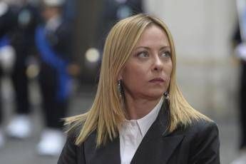 Blitz di Meloni nel Golfo missione lampo di due giorni in Arabia Saudita Qatar ed Emirati