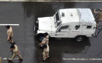 Costruiscono finto casello e incassano il pedaggio per un anno e mezzo lincredibile truffa in India