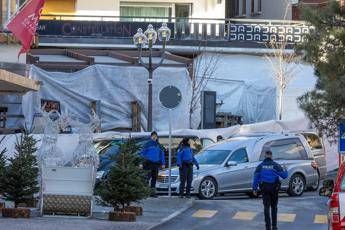 Crans Montana fatture da migliaia di euro ai feriti. Bertolaso Nessuno sborsera un euro