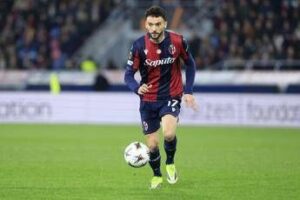 Cremonese Bologna 1 2 rossoblu vincono con gol di Joao Mario e Rowe