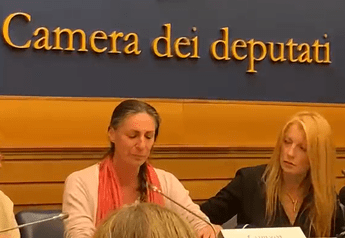 Famiglia nel bosco la mamma I miei figli stanno subendo una crudelta estrema