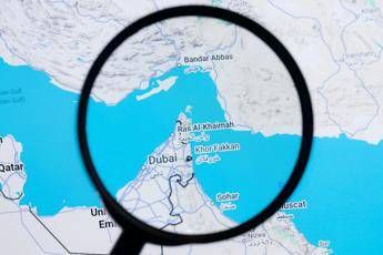 Farmaci a rischio in Ue effetto chiusura Stretto di Hormuz Farmaci a rischio in Ue effetto chiusura Stretto di Hormuz