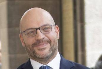 Fontana﻿ La vetrina internazionale del Vinitaly deve essere luogo di relazioni che creano diplomazia pace risoluzione dei conflitti per via pacifica