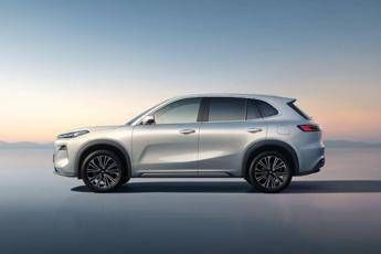 Geely nel 2025 superati i 3 milioni di veicoli venduti 39 90 modelli elettrificati