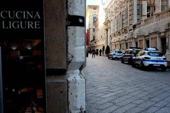 Genova stop a pubblicita di fonti fossili negli spazi pubblici. Centrodestra contro la mozione Follia green