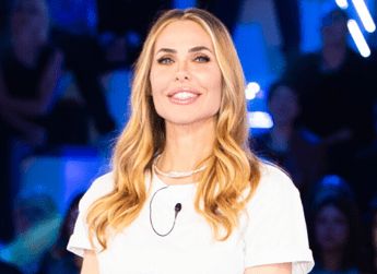 Grande Fratello eliminata Paola Caruso chi sono i concorrenti in nomination