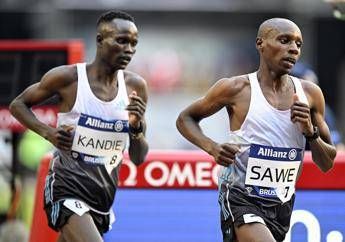 Maratona di Londra Sawe fa la storia muro delle 2 ore abbattuto nuovo record del mondo