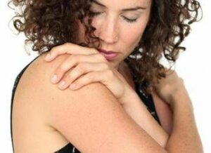 Prurito da sintomo banale a spia problemi pelle ﻿tutte le cause e le cure piu innovative