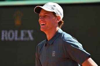 Sinner oggi debutta a Montecarlo sfida con Humbert orario e come vedere match in tv