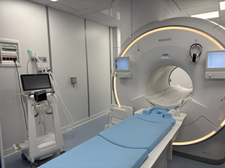 Sondrio inaugurata la nuova risonanza magnetica oltre 6mila esami allanno Sondrio, inaugurata la nuova risonanza magnetica oltre 6mila esami all’anno