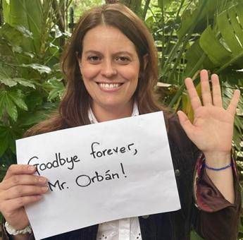 Ungheria Orban perde le elezioni e Ilaria Salis festeggia Addio Ungheria Orban perde le elezioni e Ilaria Salis festeggia Addio