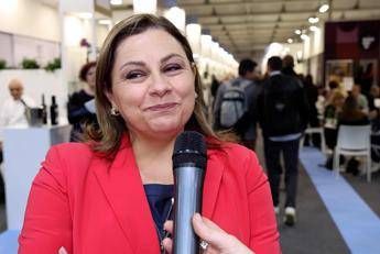 Vinitaly Serluca Unire Vinitaly e Americas Cup e un un risultato importante per la promozione del territorio Vinitaly Serluca Unire Vinitaly e Americas Cup e un un risultato importante per la promozione del territorio