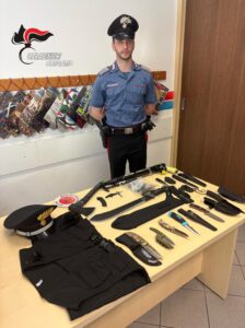 Aggressione con fucile subacqueo a Carvico uomo colpito nel parcheggio, fermato un 59enne