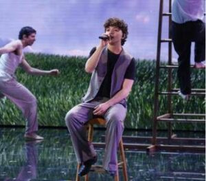 Amici 2025 chi e il vincitore Lorenzo Salvetti da X Factor al trionfo
