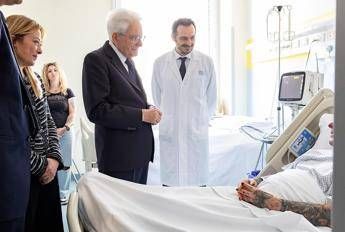 Auto sulla folla a Modena cinque feriti ancora ricoverati Mattarella e Meloni in visita