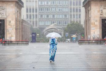 Caldo allenta la morsa al Nord tra grandine e temporali ancora afa al Centro Sud le previsioni Caldo allenta la morsa al Nord tra grandine e temporali ancora afa al Centro Sud le previsioni