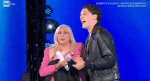 Caos a Domenica In Mara Venier dimentica lospite Nicolo Filippucci cosa e successo