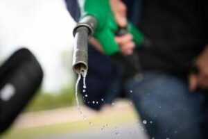 Caro energia verso Cdm venerdi governo a caccia di risorse per taglio accise