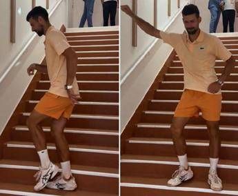 Djokovic come Michael Jackson al Roland Garros moonwalk dopo la vittoria