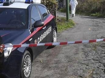 Esplosione davanti casa cronista a Vicenza in una lettera minacce e riferimenti a don Patriciello e Meloni