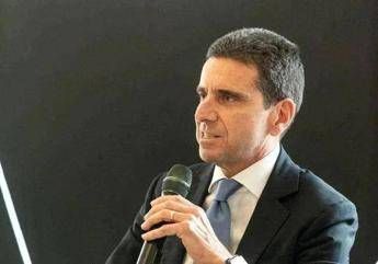 Ffm Bozzetti Orgogliosi di ospitare Mondiali hockey su ghiaccio femminile in 2027﻿