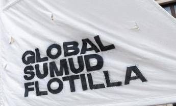 Flotilla la denuncia In atto sorveglianza e intimidazioni preoccupati per incolumita partecipanti