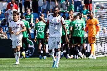 Milan tifosi in rivolta dopo sconfitta con Sassuolo Imbarazzanti