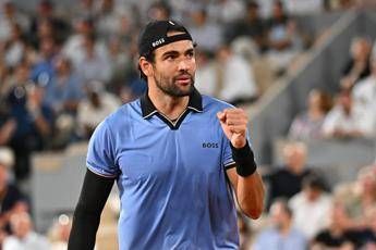 Roland Garros oggi Berrettini Comesana orario precedenti e dove vederla Roland Garros oggi Berrettini Comesana orario precedenti e dove vederla