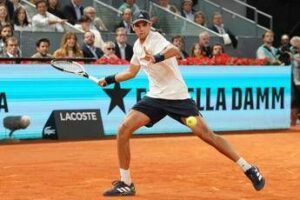 Roland Garros padre di Jodar litiga con spettatori Non vi sedete qui