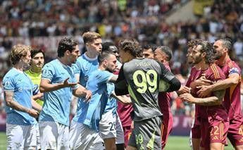 Roma Lazio espulsi Rovella e Wesley per rissa cose successo allOlimpico