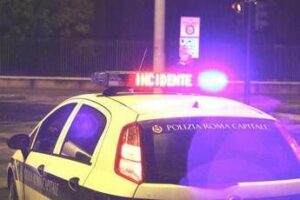 Roma calciatore muore in incidente sul Gra squadra ritira la maglia numero 12