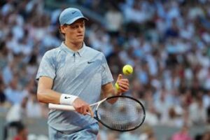 Sinner Riposo necessario ora sto bene. Wimbledon Se superero le prime partite Sinner Riposo necessario ora sto bene. Wimbledon Se superero le prime partite