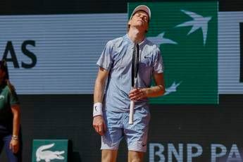 Sinner eliminato al Roland Garros Binaghi Vicini a Jannik sportivita vale piu del risultato Sinner eliminato al Roland Garros Binaghi Vicini a Jannik sportivita vale piu del risultato
