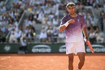 Ascolti tv Cobolli in finale al Roland Garros fa volare il Nove. Linea Verde fa il botto col 27 Ascolti tv Cobolli in finale al Roland Garros fa volare il Nove. Linea Verde fa il botto col 27