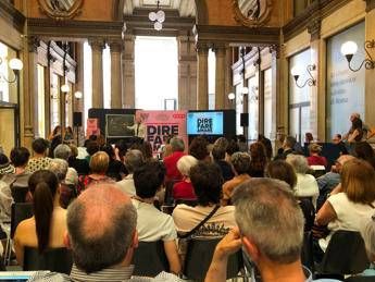 Close the Gap la campagna Coop sullinclusione di genere arriva a Roma per la prima volta in una piazza Close the Gap la campagna Coop sullinclusione di genere arriva a Roma per la prima volta in una piazza