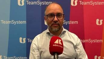 Cohen TeamSystem In tre anni investiti 250 milioni per affiancare i nostri clienti Cohen TeamSystem In tre anni investiti 250 milioni per affiancare i nostri clienti
