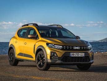 Dacia Sandero il design che continua a convincere gli italiani Dacia Sandero il design che continua a convincere gli italiani