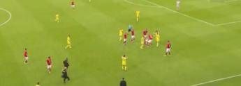 Eriksen nuovo malore e paura in amichevole collassa a terra