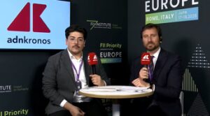Fii Hasani La prossima AI deve uscire dai data center e andare nei dispositivi Fii Hasani La prossima AI deve uscire dai data center e andare nei dispositivi