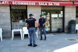 Lamin Saidilly chi e il 22enne che ha accoltellato un passante a Milano