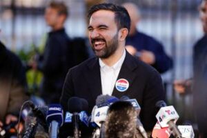 New York italoamericani contro Mamdani Toglie Little Italy dalla mappa ci odia