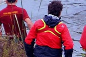 Udine si tuffa nel Tagliamento e non riemerge ricerche in corso Udine si tuffa nel Tagliamento e non riemerge ricerche in corso
