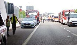 Scontro tra auto pullman e camper nel Reatino 5 morti e 5 feriti