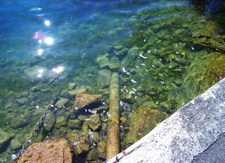 foto condotta lesionata a Monteisola 2
