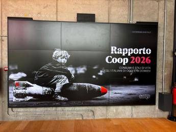 Consumi Rapporto Coop Italiani preoccupati da guerre e crisi economica il 30 su soglia burning out Consumi Rapporto Coop Italiani preoccupati da guerre e crisi economica il 30 su soglia burning out