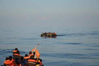 Migranti crollo di arrivi a Lampedusa. Il sindaco 100mila nel 2023 questanno 10mila Migranti crollo di arrivi a Lampedusa. Il sindaco 100mila nel 2023 questanno 10mila