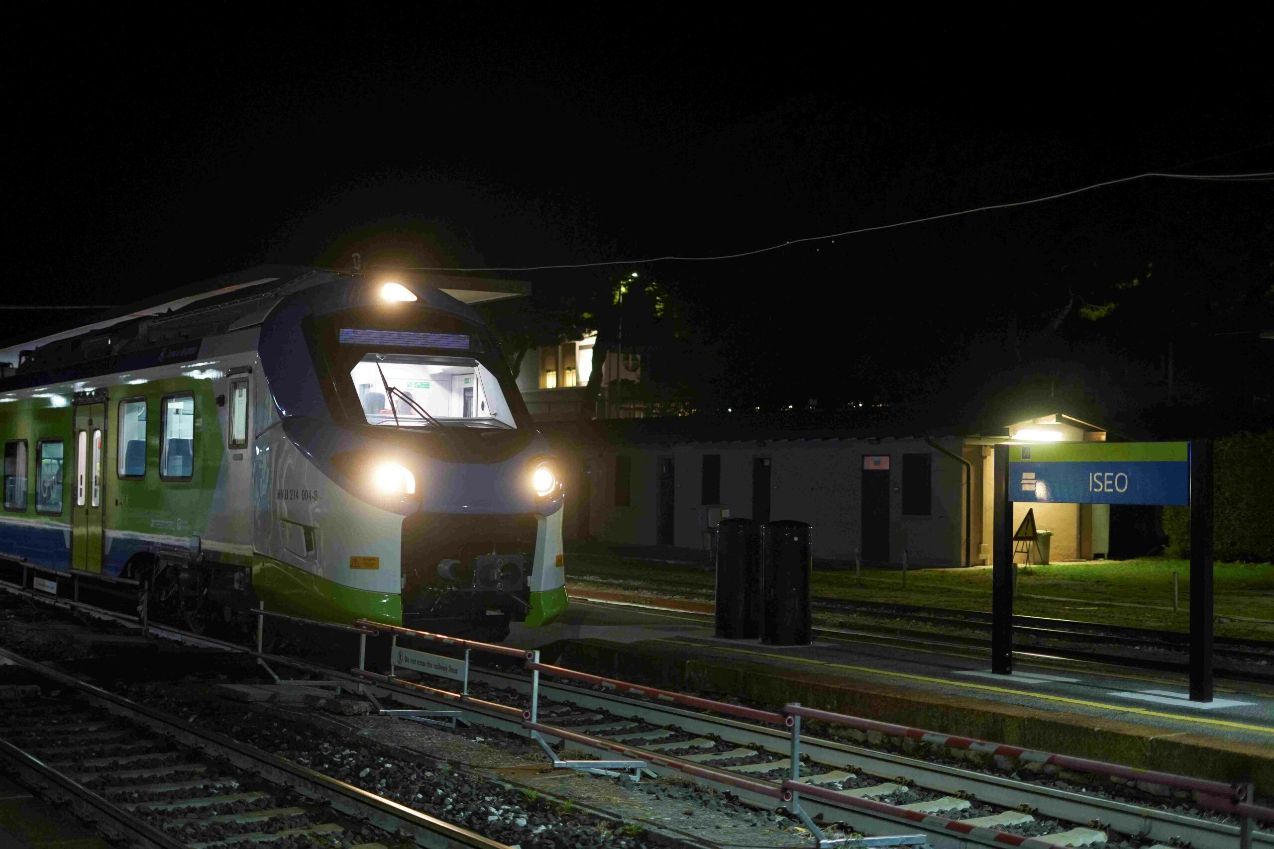 6.Treno a Iseo 2 scaled 6.Treno a Iseo 2 scaled